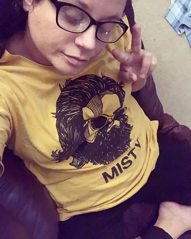 HonestOctober's tweet image. From @alli_for_breakfast
・・・
I look forward to #honestoctober every year but I’ve waited until today to even make a post because the truth is, my life is a little complicated and I’m feeling very uninspired lately. ift.tt/2xZwzGd