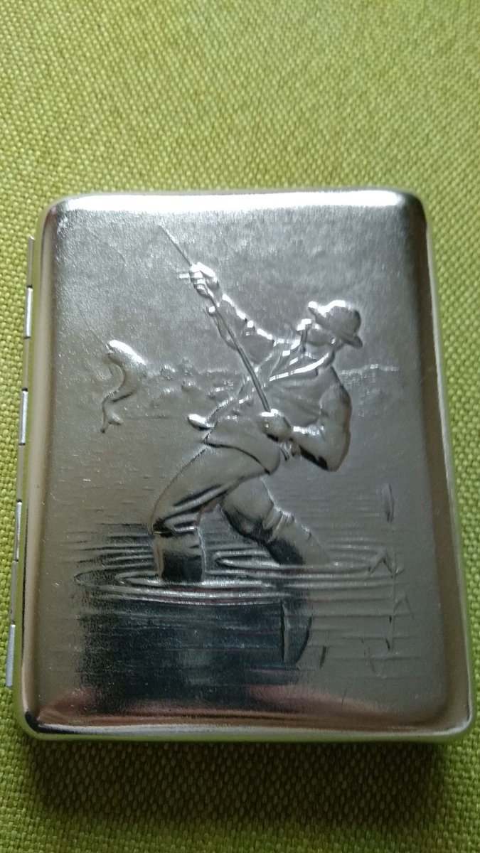 AntiquesUa's tweet photo. Excited to share the latest addition to my #etsy shop: Old cigarette case https://t.co/tAbRm21hkj #bagsandpurses #silver #birthday #oldcigarettecase #cigar https://t.co/5TaoVVdo0F