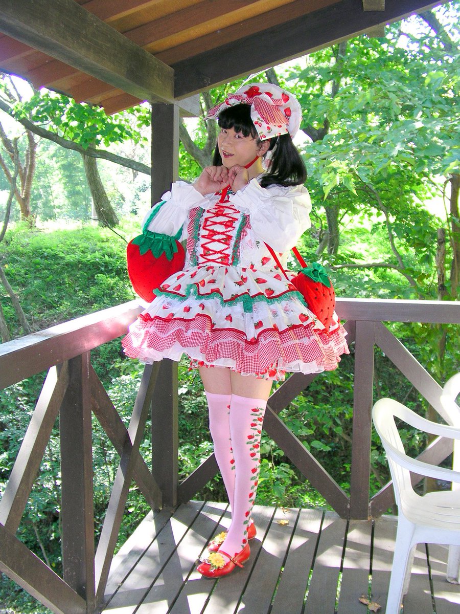 春日エリの女児女装写真アルバム001-1 結局エリがTwitterで発信