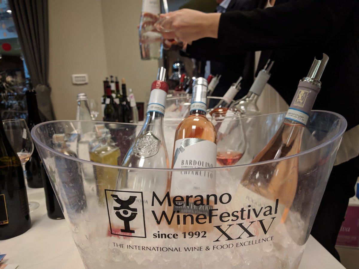 SAVE THE DATE 🍷 Sabato 10 e lunedì 12 novembre @Chiaretto​ sarà tra i protagonisti di #Rosé - Vino in Futuro, lo spazio dedicato ai vini rosati da vitigni autoctoni italiani del #PattoRosé all'interno del Merano Wine Festival​ <a href="/MeranoWineFest/">Merano WineFestival</a> #MWF2018