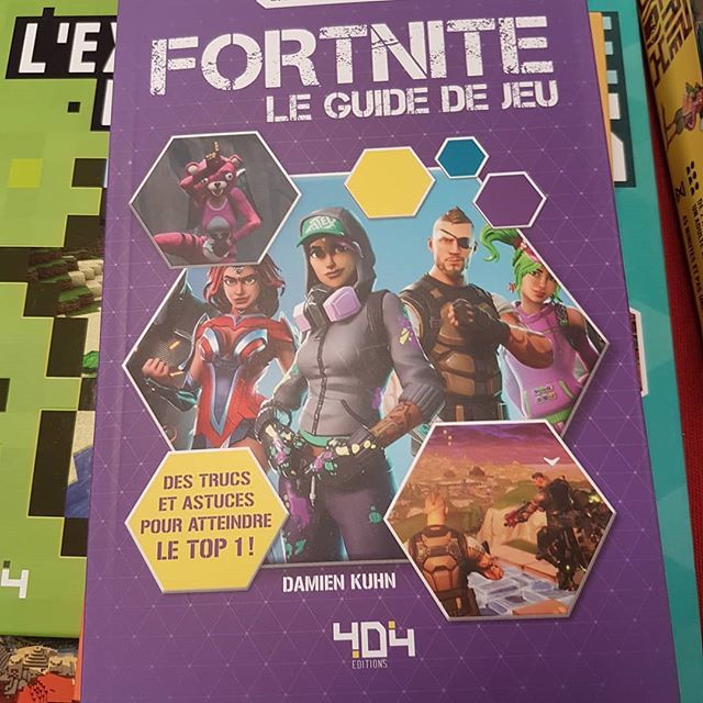 TVHLAND's tweet photo. Le livre qu'il me faut pour arrêter d'être un bambi à #fortnite au edition @404editions #pcd2018 @popculturedays https://t.co/Gt277tW1ae https://t.co/QXYtCkwcAG