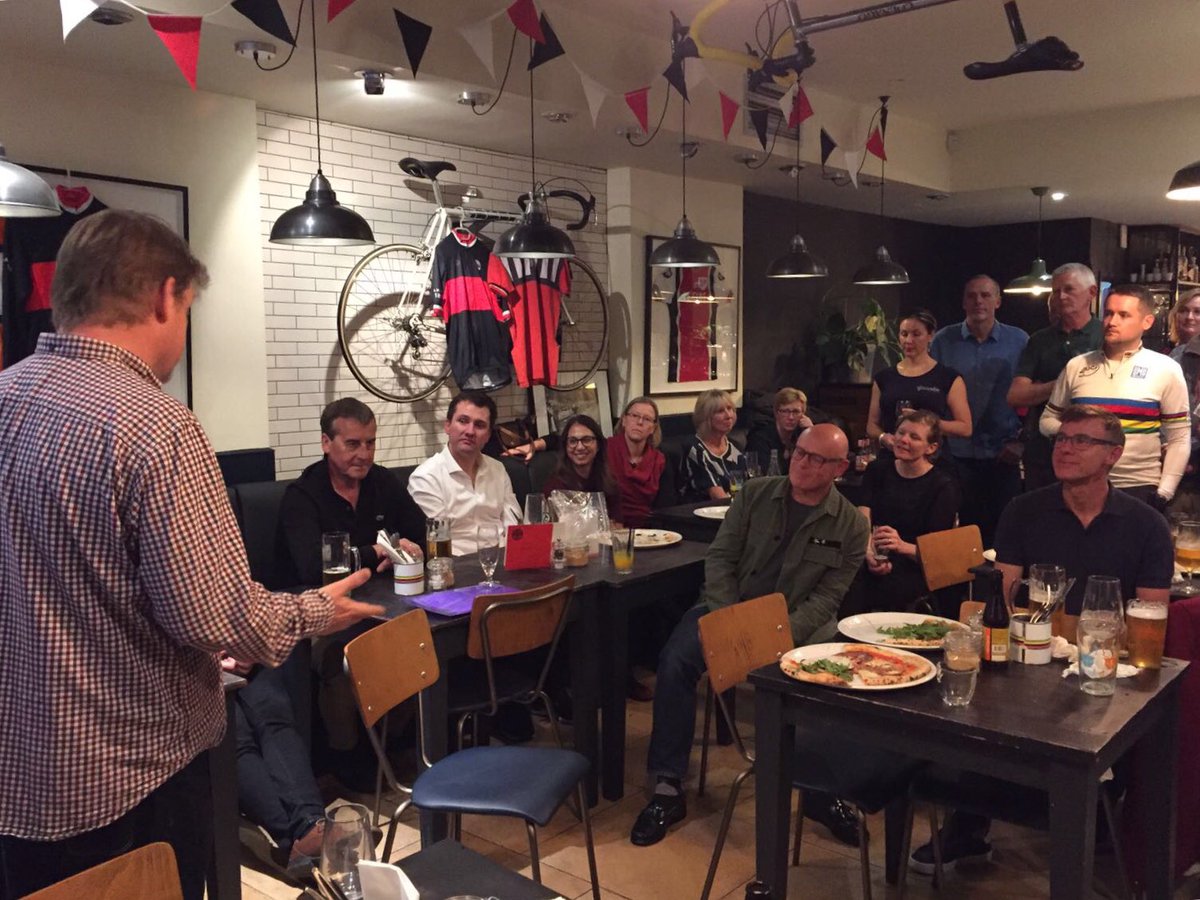 BalhamCycling's tweet image. The original #Balham CC was formed in 1897 &amp;amp; was still riding up until 1985. We restablished the club in 2017. Last night, members of the old club got together with members of the new club to share stories &amp;amp; memorabilia over a cheeky few @WeAreTheDynamo  Good times.  #cyclinglife