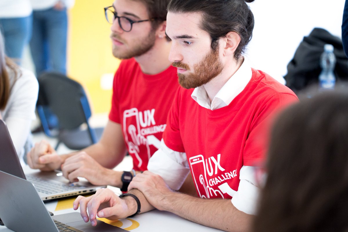 HIT_trentino's tweet photo. #UXchallange18 work-in-progress! Un’iniziativa promossa ed organizzata da @HIT_trentino in collaborazione con @FBKcom  @TnSviluppo  @UniTrento  @Artigianelli_TN  @ConfindustriaTN  @ClabTrento. 
#designsprint #interactiondesign #smartcrowds #Trento https://t.co/V8vLmwnEuK