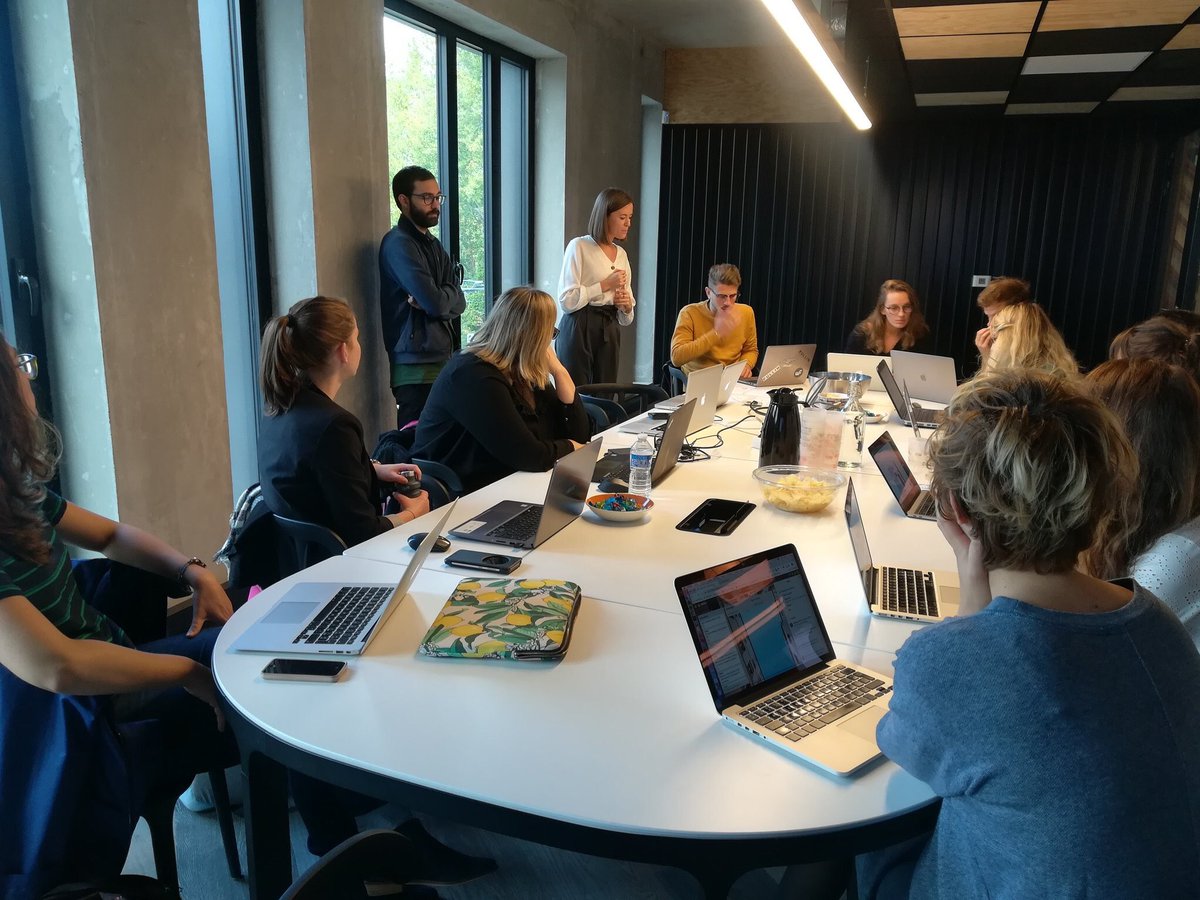 takeadesk's tweet image. Hier midi c’était le Usertest avec @CantineNantes pour la sortie très prochaine de notre plateforme. Un grand merci à tous les participants! Beaucoup de retours et d’échanges constructifs qui vont bien nous aider pour la suite 🙌🏼❣️#usertest