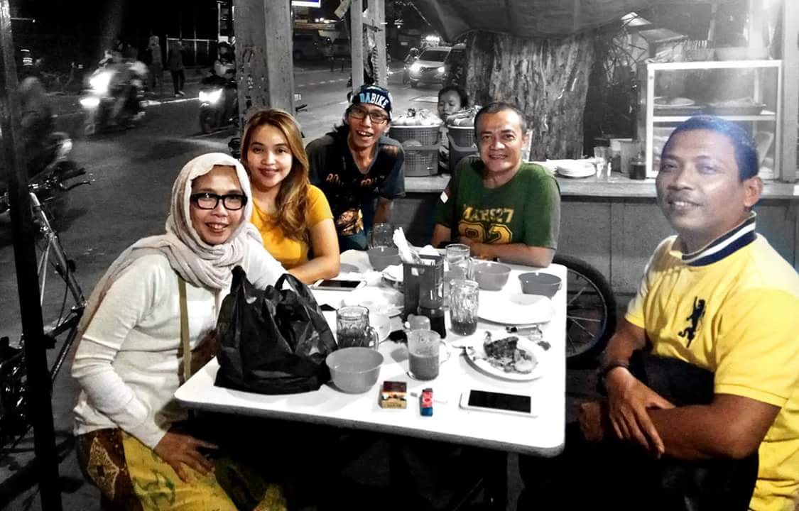 m.facebook.com/story.php?stor…
Penggemar Kuliner 🍝 &amp; Coffee ☕
Lagi bahas #PeduliPalu