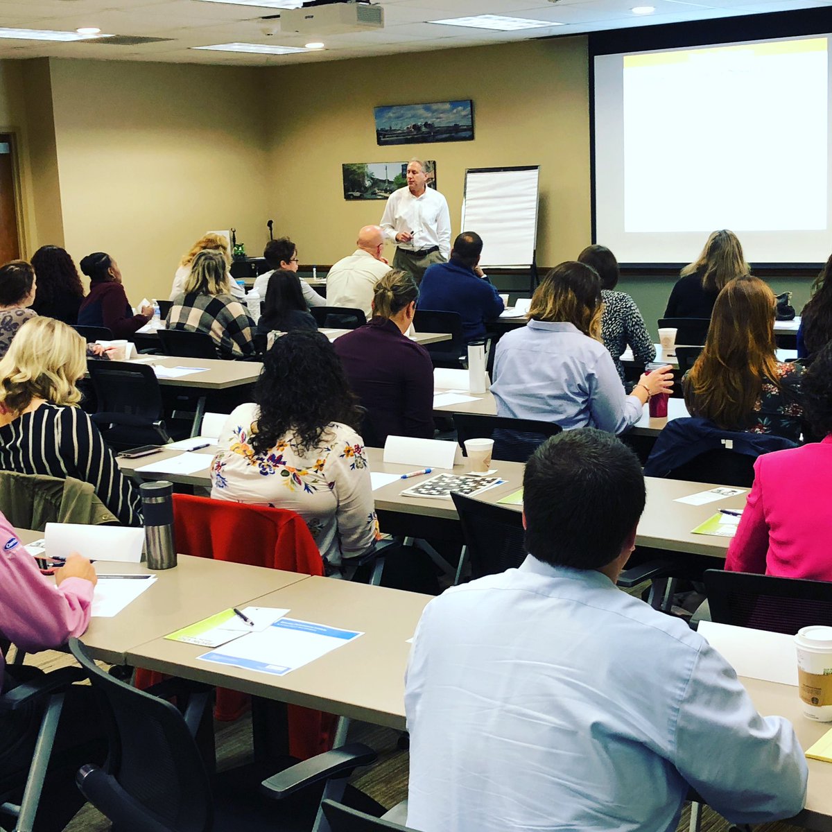 UAlbanyMBA's tweet photo. Heard a beneficial presentation on proactive #delegation, including reasons why we should practice it and excuses why we don’t, by Bruce Parsons from the @MPI_Leadership at a @capregchamber #BusinessU workshop. #business #training #productivity #leadership https://t.co/8z6O7BNZVP