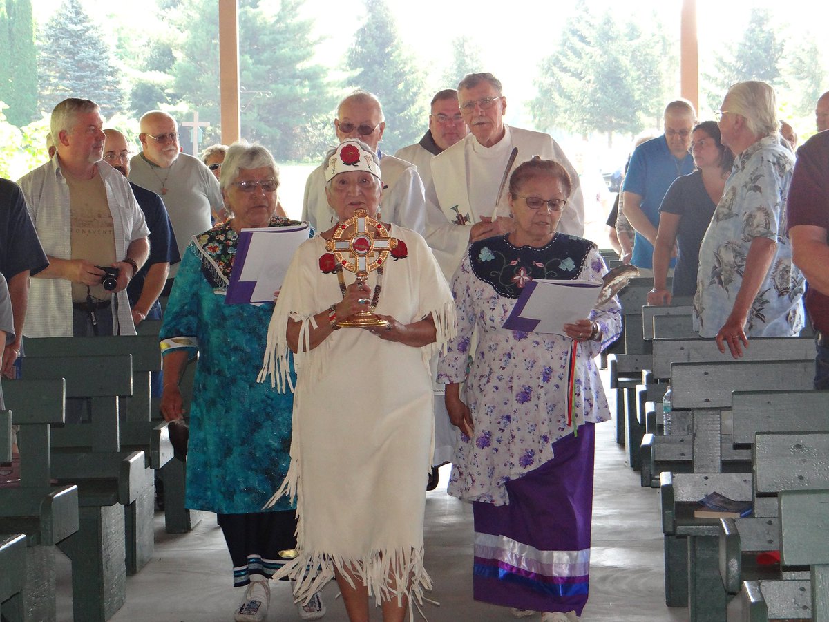 Join us this weekend for our last #NativeAmerican weekend of the year. Oct 6-7 #SaintKateri #FirstNations #Catholic #CatholicTwitter #Albany #Fonda #integrityofcreation #peace #healing #ecology #integralecology @AlbanyDiocese #OFMConv #holywater #nationalshrine #historicsite