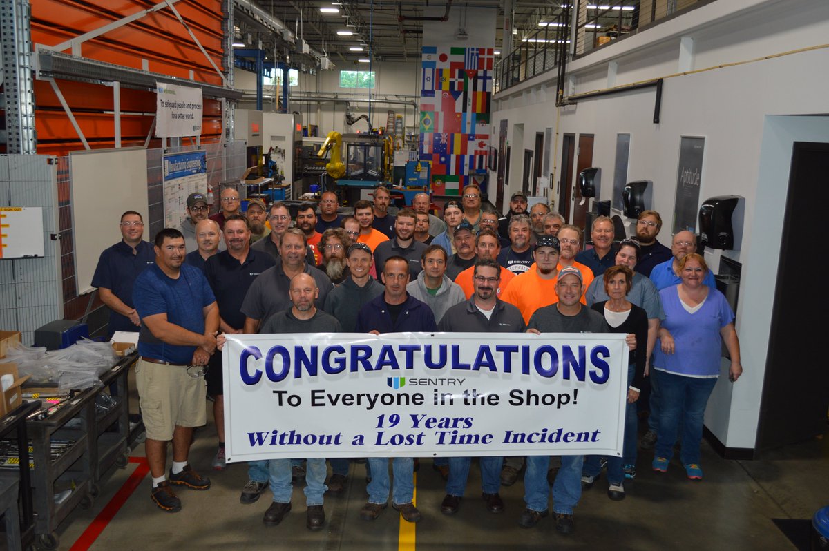 SentryEquipment's tweet photo. We're proudly celebrating 19 years without a lost time incident! Take a virtual tour of the organized, clean and safe shop environment we pride ourselves on: https://t.co/ovxf8b4UYN #safetyfirst #safetyrecord #wimanufacturing https://t.co/9AWI0sFnw9
