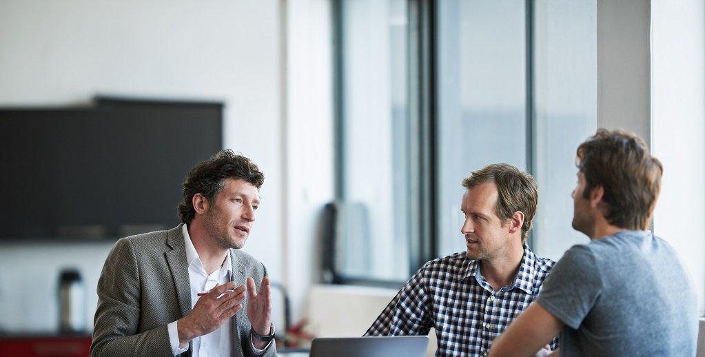 CANCOM_UKI's tweet image. Why does a #TechnicalAccountManager play a critical role in #ManagedServices? hubs.ly/H0dZFtn0