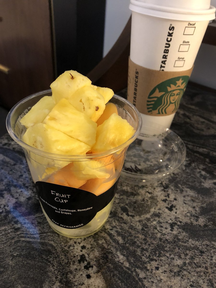 I’m a huge #PineappleGuy but I would like a few options in a <a href="/Starbucks/">Starbucks</a> fruit cup