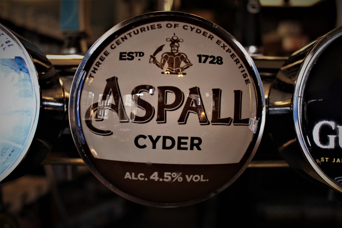 thekingsarmsse1's tweet photo. Come on down and try our great selection of Beer, Ales, Ciders and Craft Beers! Please don't hesitate to suggest beers in the comments below! @HogsBackBrewery @Staropramen @Aspall @watneysbeer https://t.co/1p9at2nlwE