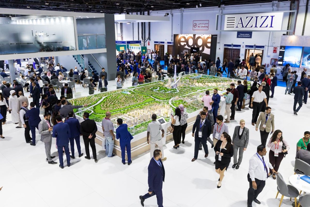 AziziGroup's tweet photo. You still have a chance to own your home in one of the upcoming vibrant areas in Dubai, Al Furjan. Visit our stand 6D10 for exclusive offers on the last day of @CityscapeMENA.
#Cityscape #Cityscape2018 #AziziGroup #AziziDevelopments https://t.co/wCwYCppYop