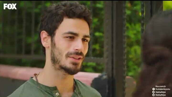 Şu hayatta bir kapıyı kıskanacağım hiç aklıma gelmezdi bak. @GokceYuceI 
#BirDeliRüzgar