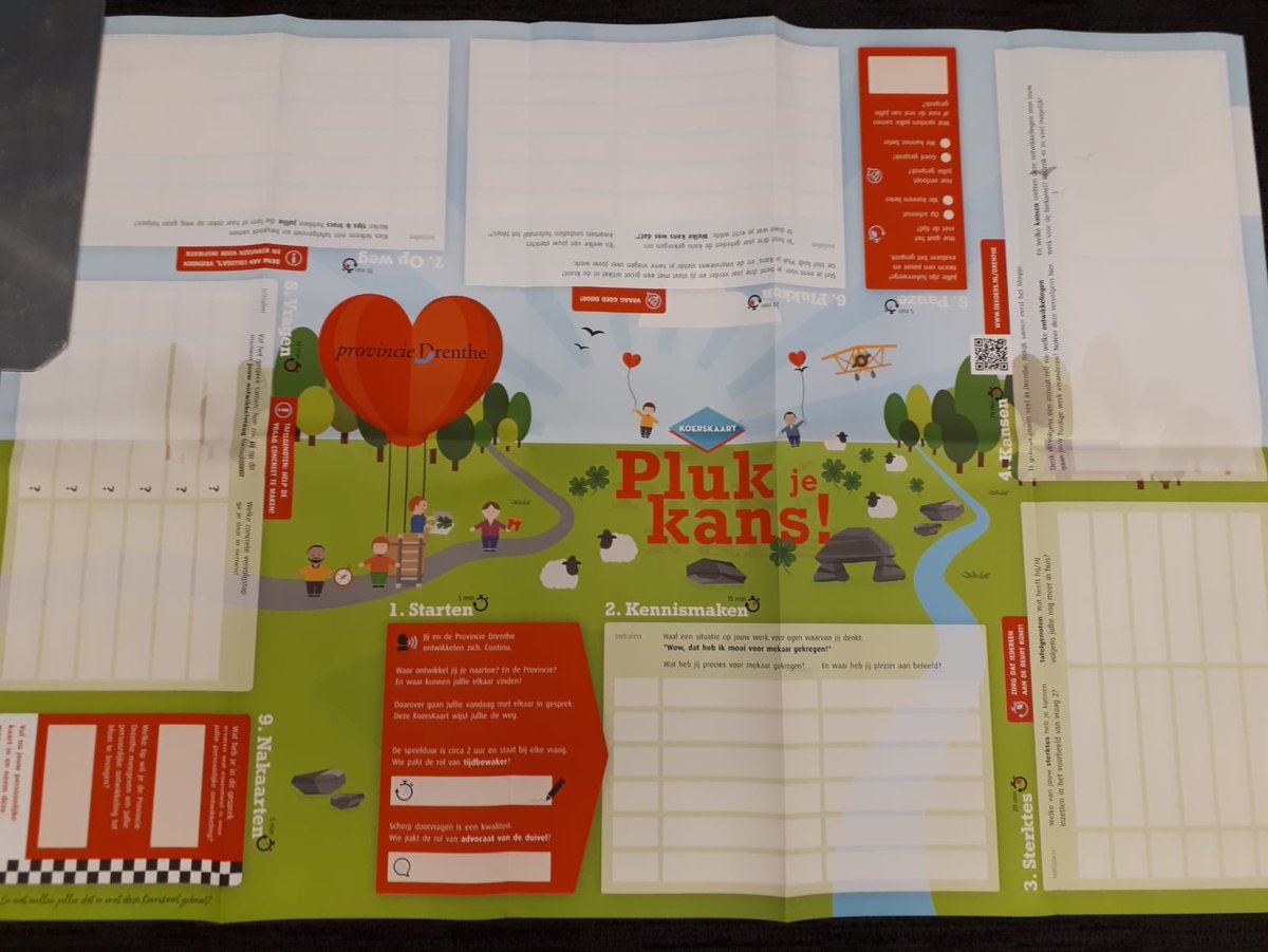 Tijdens het A&amp;O fondsen festival bij het spel 'Koerskaart', ontwikkeld door provincie Drenthe. Met elkaar aan de slag met vragen rondom persoonlijke ontwikkeling en loopbaan #aofestival