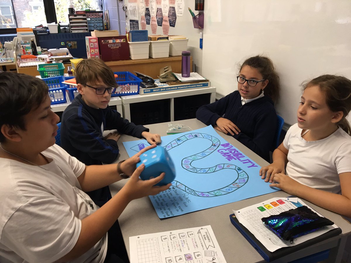 MsJennsClass's tweet photo. Students practicing divisibility rules in various ways! @PET_EMSB #PETlearns https://t.co/7NqiVx7HZB