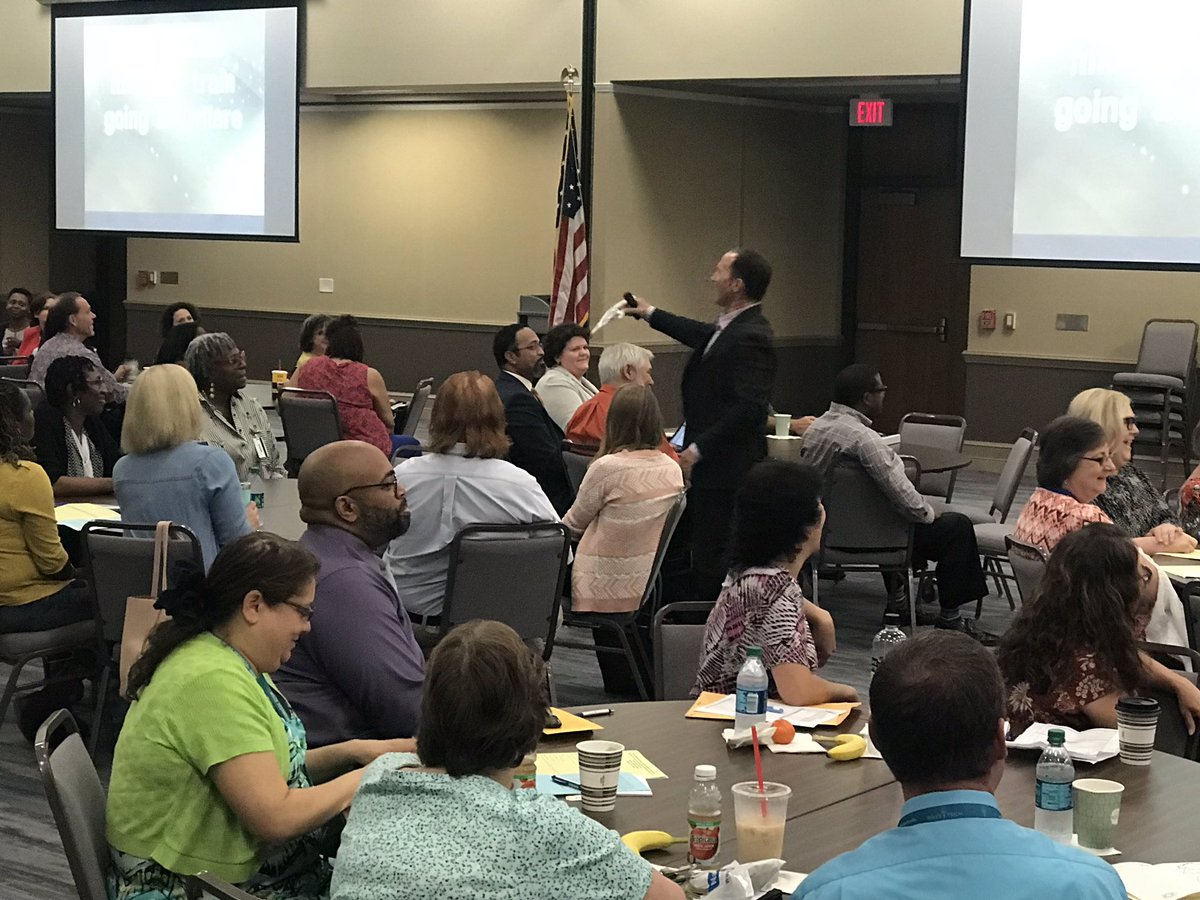 waketechcc's tweet photo. .@kevincsnyder delivers a passionate reminder that @WakeTechAdvise @WakeTechAdmit @WTCCRegistrar @WTCCsuccess @WakeTechFBF @WakeTechFinAid @WTCCPathways make a true difference in the lives of our students. We save lives! #LTWakeTech #WakeTech https://t.co/esevDj39Oo