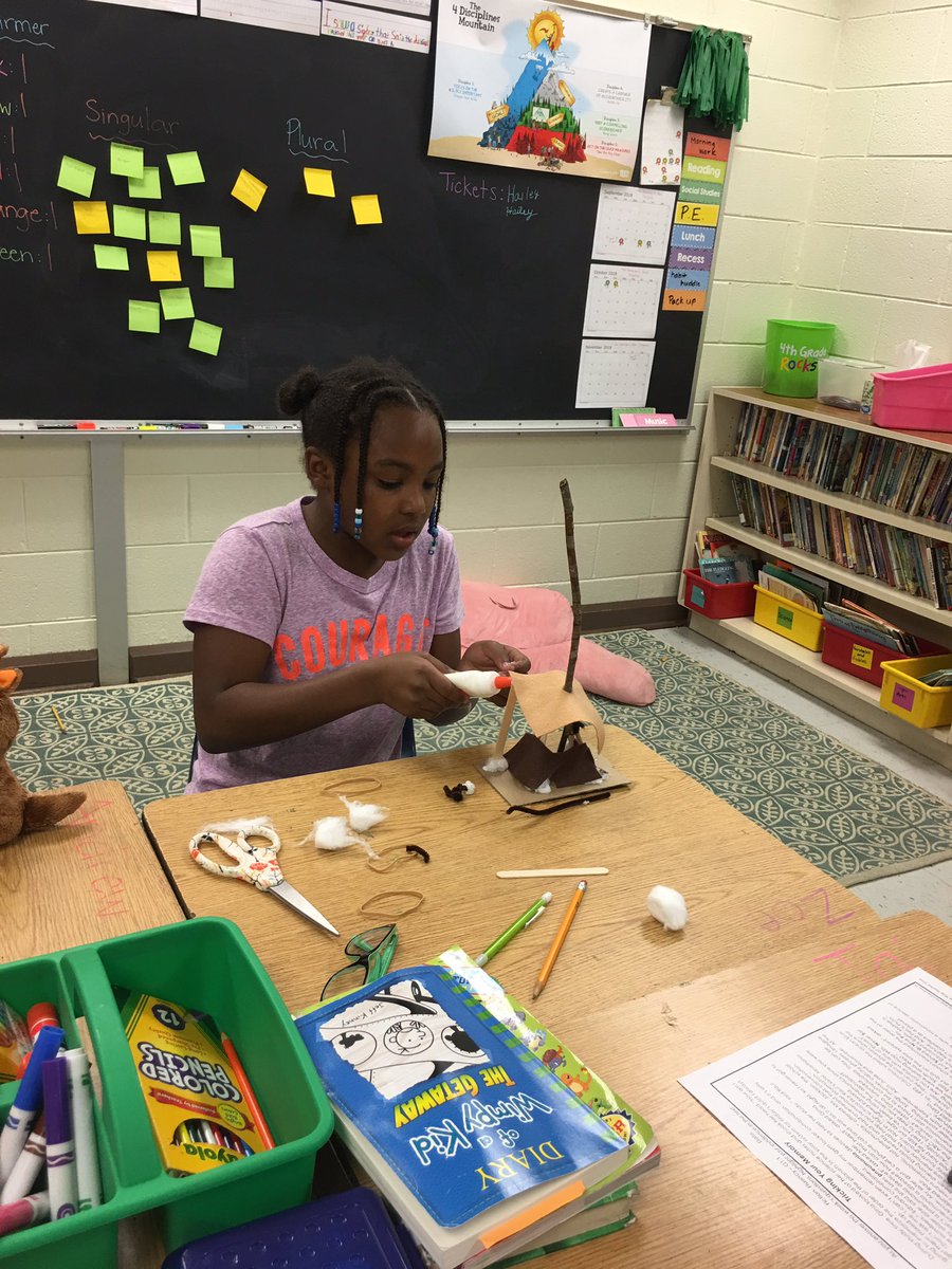 KarynAndersen's tweet photo. Making Native American Shelters in 4th grade!  @CloverHillES #oneccps https://t.co/A4cZSml2yG