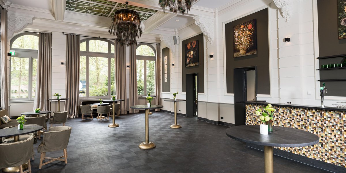 Hydeparkdoorn's tweet photo. Een mijlpaal behaald, waardering tonen of terugblikken op een mooie samenwerking? De eindejaarsborrel staat weer voor de deur. Hét moment om het jaar samen af te ronden en vooruit te kijken! Klik verder voor meer informatie https://t.co/UT1bAhgFA8 https://t.co/1o3CNBxI7T