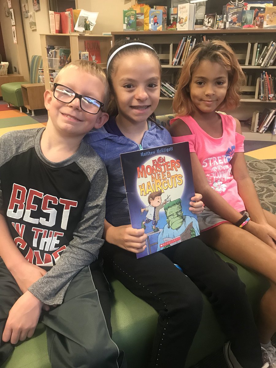 CronkCourtney's tweet photo. Literacy Club dove into some Halloween reading this morning📚🎃 #AchieveMore #ReadMore @CBCommSchools @Edison_Naughton https://t.co/UFosIiNzVo
