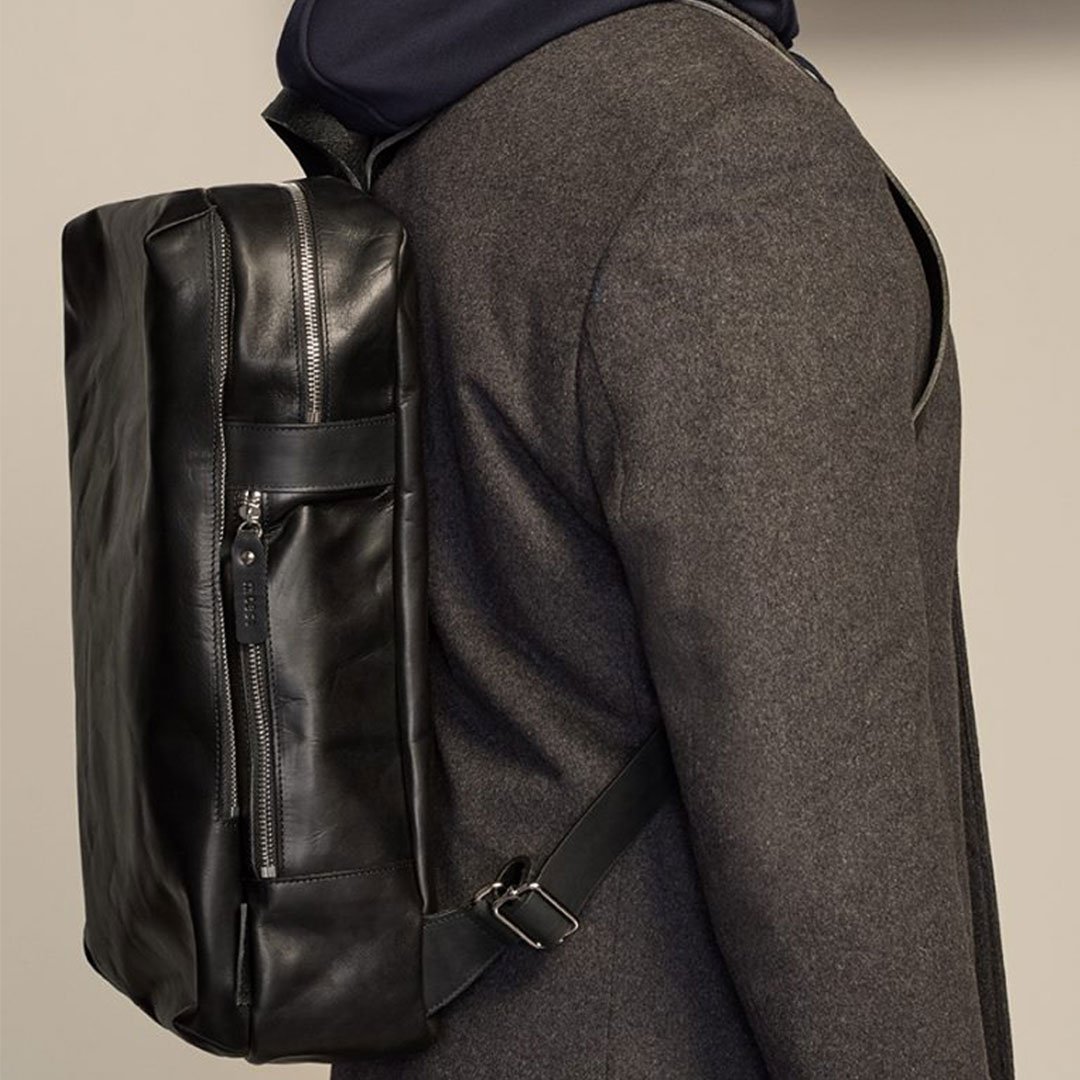 Charisma and great accessories are a great combo. Stylish <a href="/marcustroy/">Marcustroy</a> shows us how to do it right with our BP 88 Large Backpack. 📸: <a href="/centrerockland/">Rockland</a>
#DesignedAndCraftedInMontreal