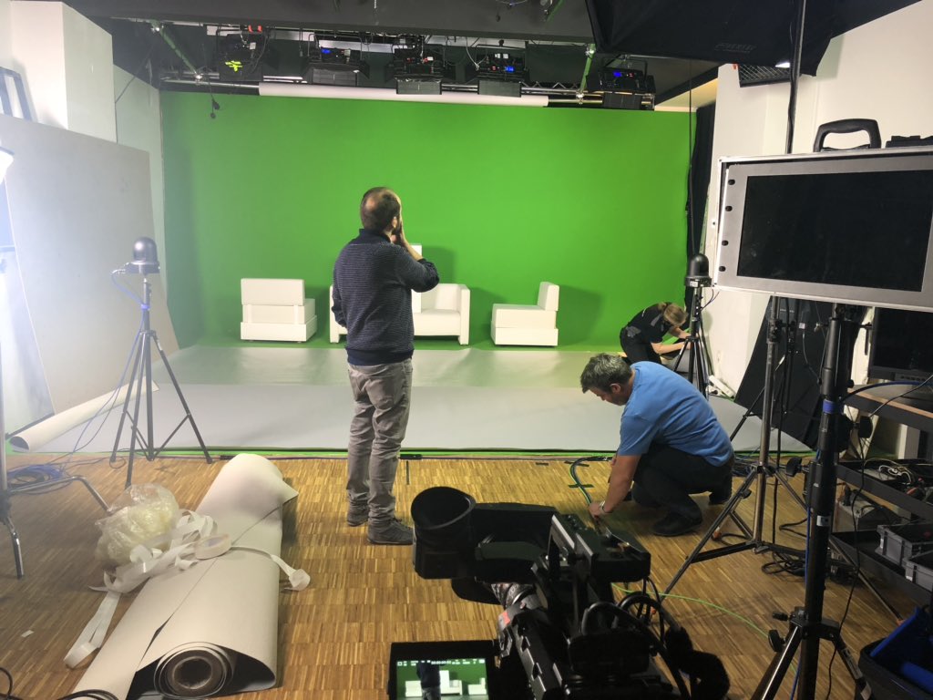 serrano_pedroj's tweet image. Preparando #Sedpoint diferente y tecnológico. Mañana a las 12 desde la web de la @SEDiabetes @VirBellido @amarcomar @AstraZenecaES @somos3ways