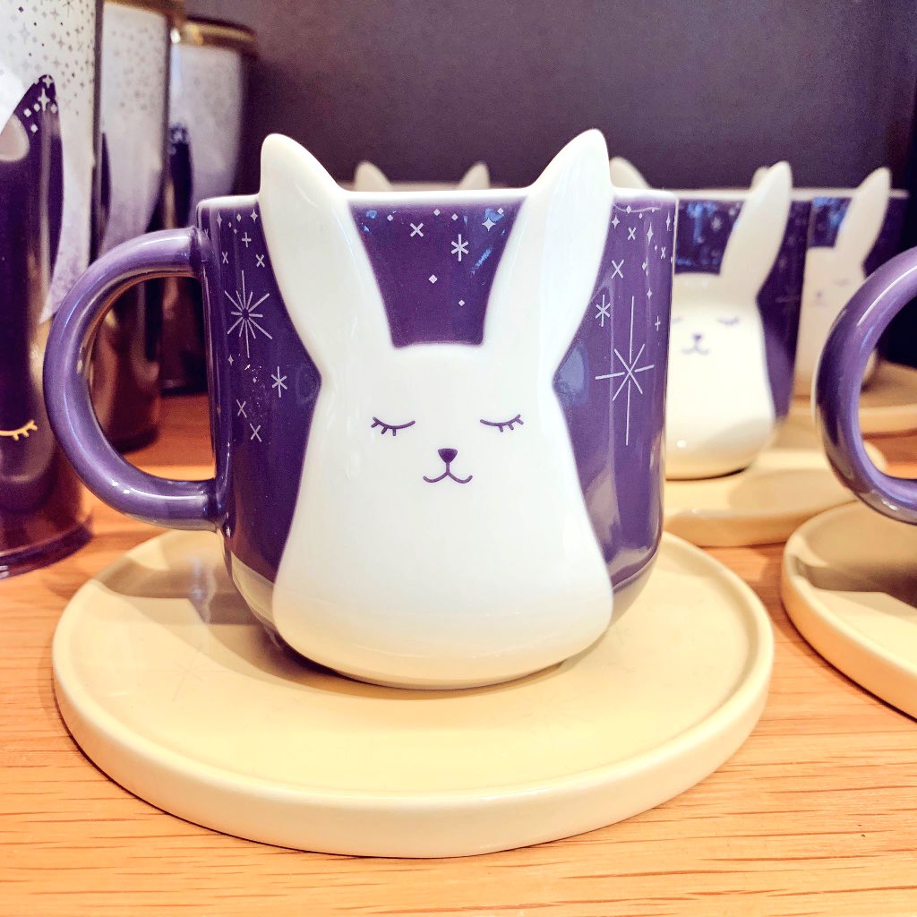 LifeDisneyWorld's tweet photo. The nearby @StarbucksAu here in #Sydney has captured my heart with their mermaid mugs &amp; tumblers.🧜‍♀️ And, of course, the cute bunny.🐰 It all wants to come back to Orlando with me!😍 Guess I need to buy another suitcase.😄 #buyallthecute #travel #australia https://t.co/l1LnqTUFCi