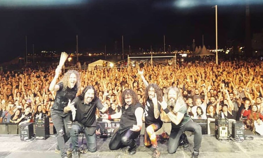 Hace tiempo que estamos avisando ... el lunes 8 llego el momento de decir algo y apuntar fecha en el calendario ...Hasta entonces <a href="/WarCryOficial/">WarCry Oficial</a> ...<a href="/WarCryFansSpain/">Warcry-fans España</a> @Larry_Runner <a href="/Victor_Warcry/">Víctor García</a> <a href="/SantiWarcry/">Santi Novoa</a>