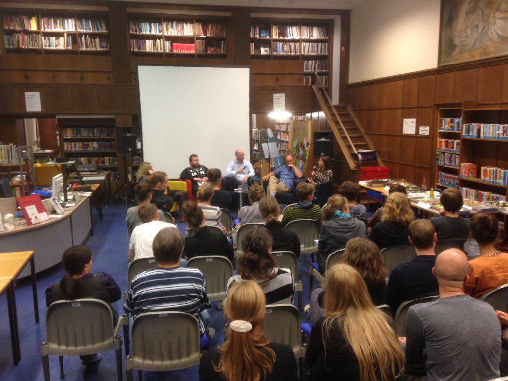 Alex__Kessler's tweet photo. Tolle Beteiligung und Rückmeldungen bei #SharingNight #Wuppertal mit @cordula_noe von der Stadtbibliothek, @Sparkasse Wuppertal, Arrenberg, Albert Hölzle @velocityruhr, Hendrik Hallmann @cambio_de, Dominika Wruk, Uni Mannheim, Anna Guth & @Wupperinst @scp_centre @Trans_Zent https://t.co/PD4w0HjhiN