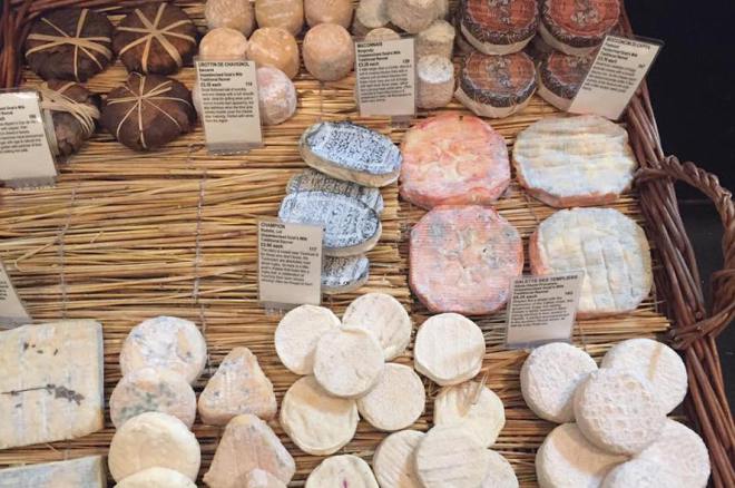 Fan of fine cheese and fun foodie events? So is <a href="/NorthPRUK/">North PR - food & drink PR agency</a> founder Vickie, who told me all about <a href="/Homage2Fromage/">Vickie and Nick</a>... amuse-bouche.uk/2018/10/04/lee…