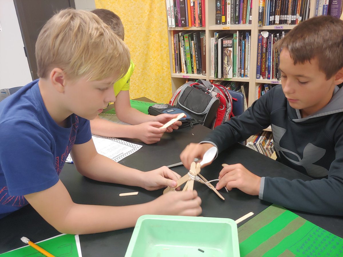 angmerenbloom's tweet photo. Using design thinking and STEM to rescue a sloth. #lpsleads #heritagems https://t.co/FIpVVuqddy