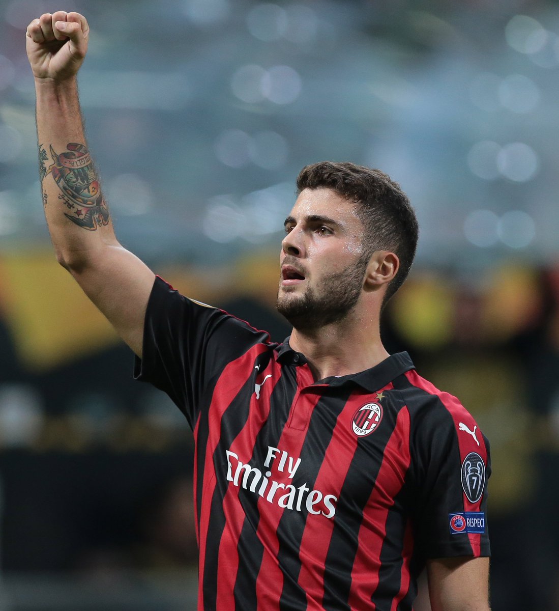 Who will end the season with the most #UEL goals? 

Tonight 👇

Alario ⚽️⚽️
Dabbur ⚽️⚽️
Slimani ⚽️⚽️
Cutrone ⚽️⚽️