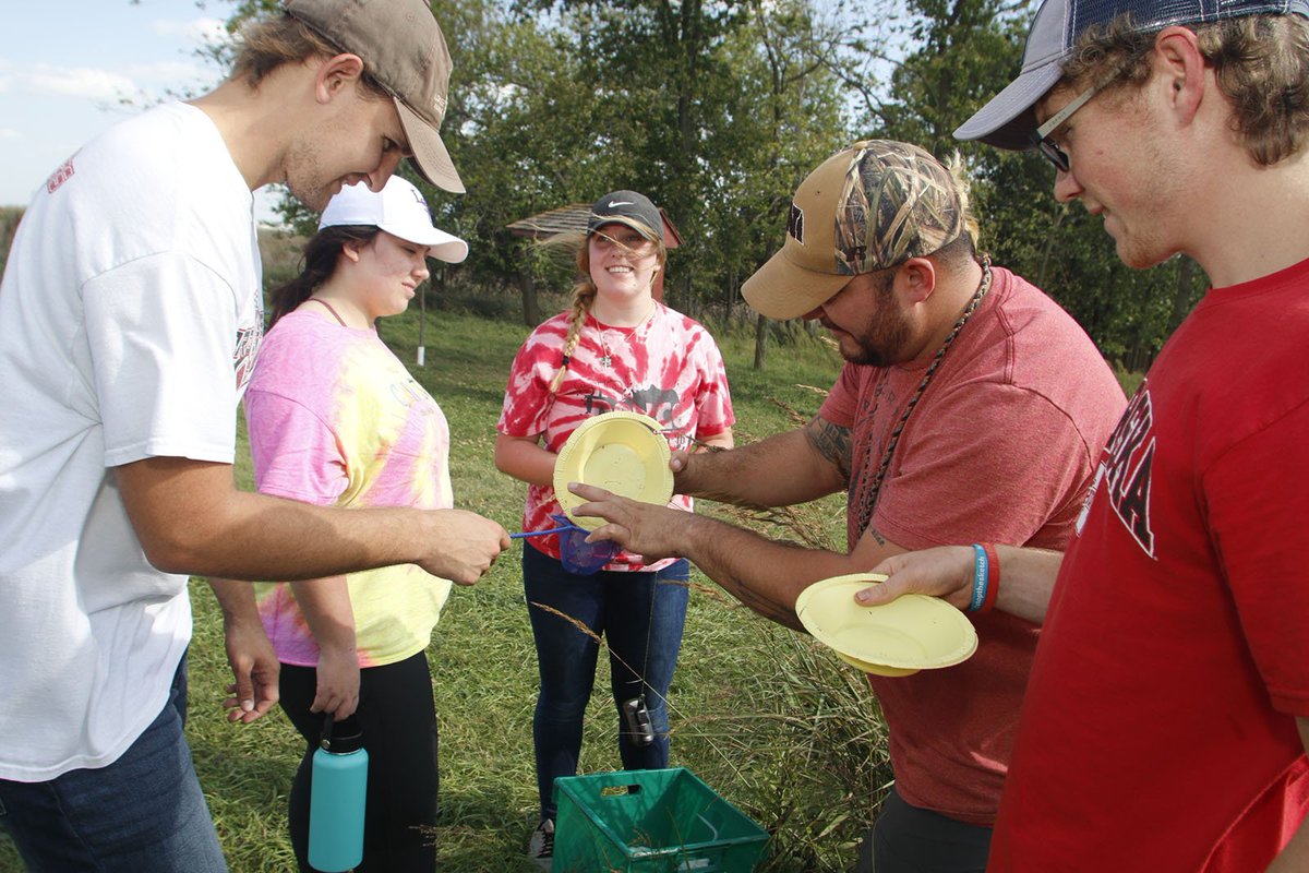 UNLSNR's tweet photo. Students in SNR get field experience right in the classroom. The Ecology Lab taught by @atiretoo recently learned how to sample for plants and for flying insects out at Nine-Mile Prairie, one of our favorite outdoor classrooms.
#UNL #OnlyinSNR #ThisisCASNR #outdoorlearning https://t.co/UuAmgFO5Wx