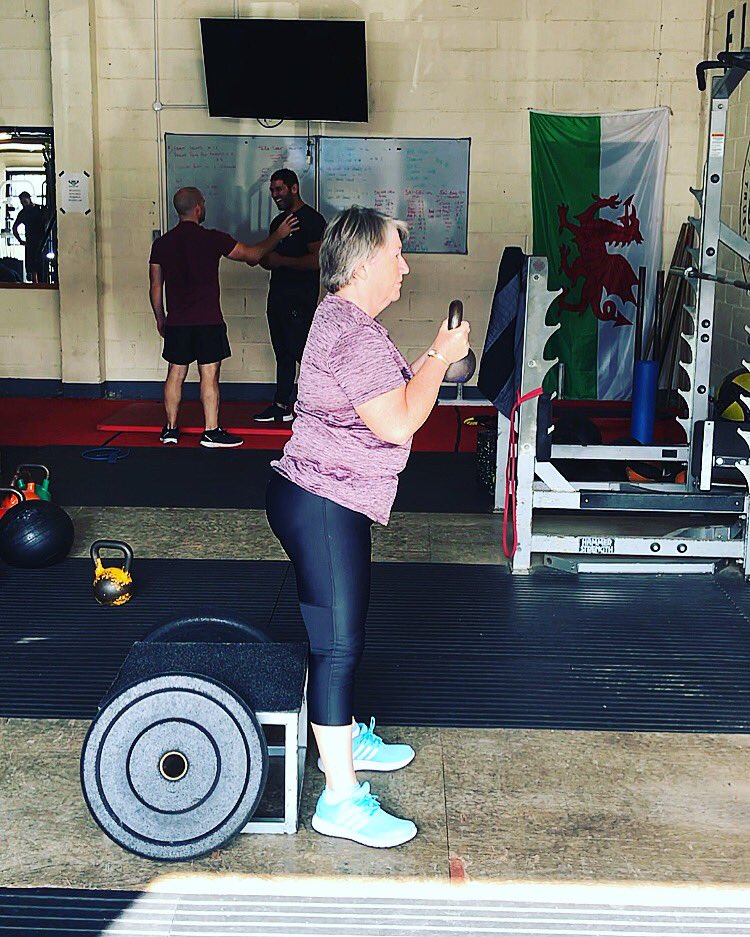 **Golf Movement Strength** top effort by @helenksnelgrove always improving and always committed 🏋️‍♂️