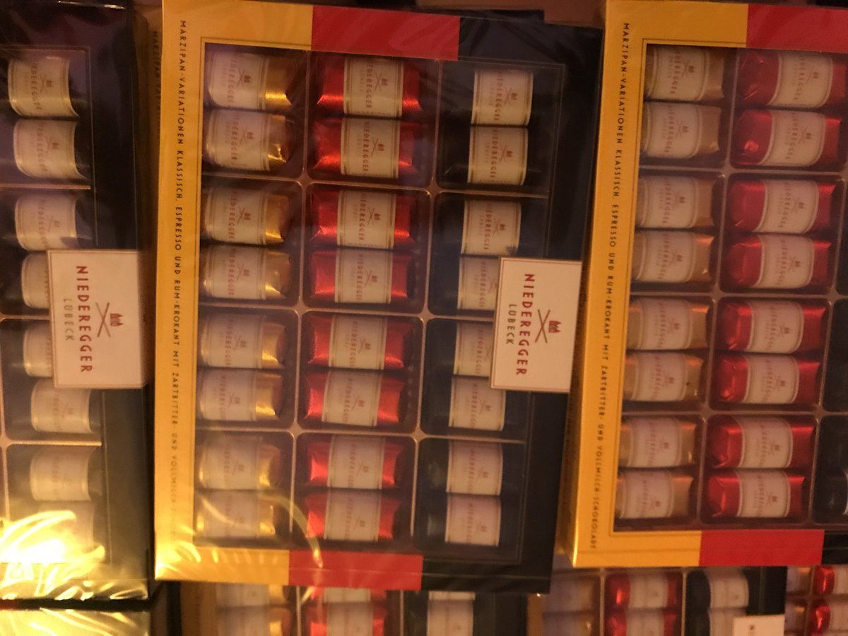 ItalyinUK's tweet image. Alles Gute zum Tag der deutschen Einheit! #GermanUnityLDN @GermanEmbassy #italygermanyfriendship 🇮🇹🇩🇪 🇪🇺