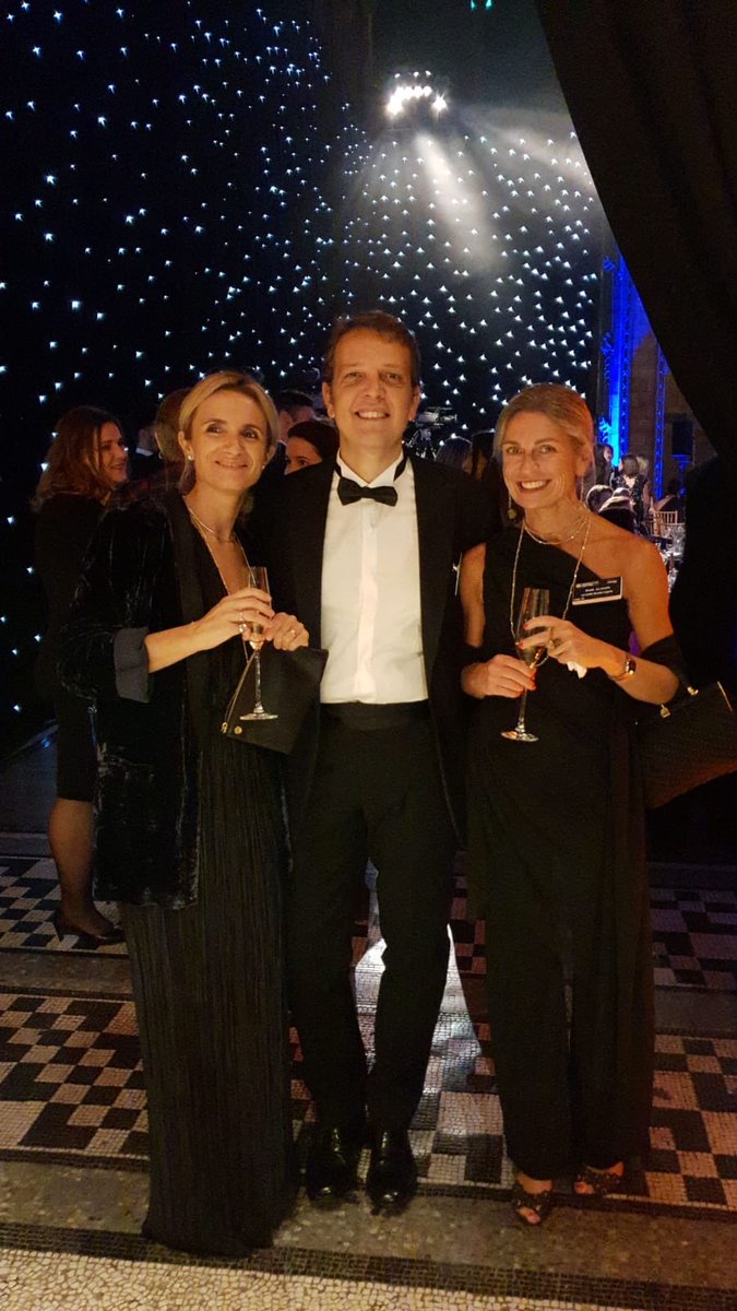 LSCUBE_Legal's tweet photo. The Financial Times “Innovative Firm of Europe” 2018 award gala dinner at the London Museum of Natural History. Cheer for LS CUBE Studio Legale!! https://t.co/wOS2YJjiUZ