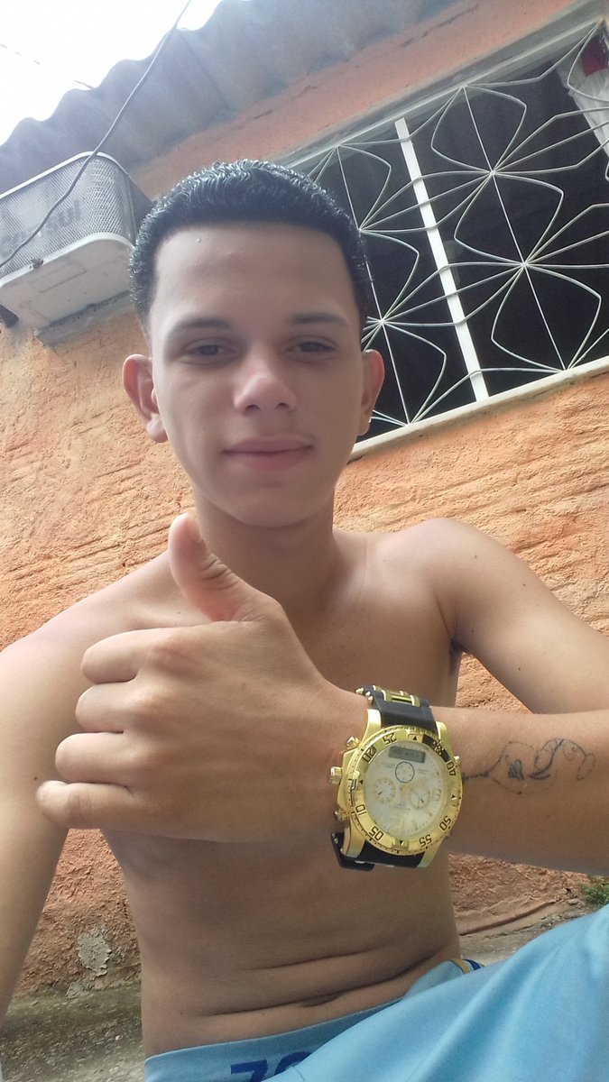 DL_Santos12's tweet photo. Não viva para que a sua presença seja notada, mas para que a sua falta seja sentida. #Dboa https://t.co/psocK8uxLX