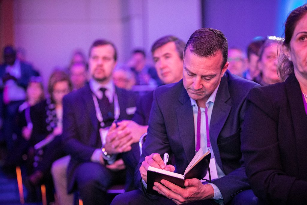 Sibos's tweet photo. Moderated by Oliver Kirby-Johnson, @KPMG, Thursday’s #BigIssueDebate will unearth APAC's rise as a source of innovation. Find out more: https://t.co/FYjjfWaaU8 https://t.co/LKZBreBEI1