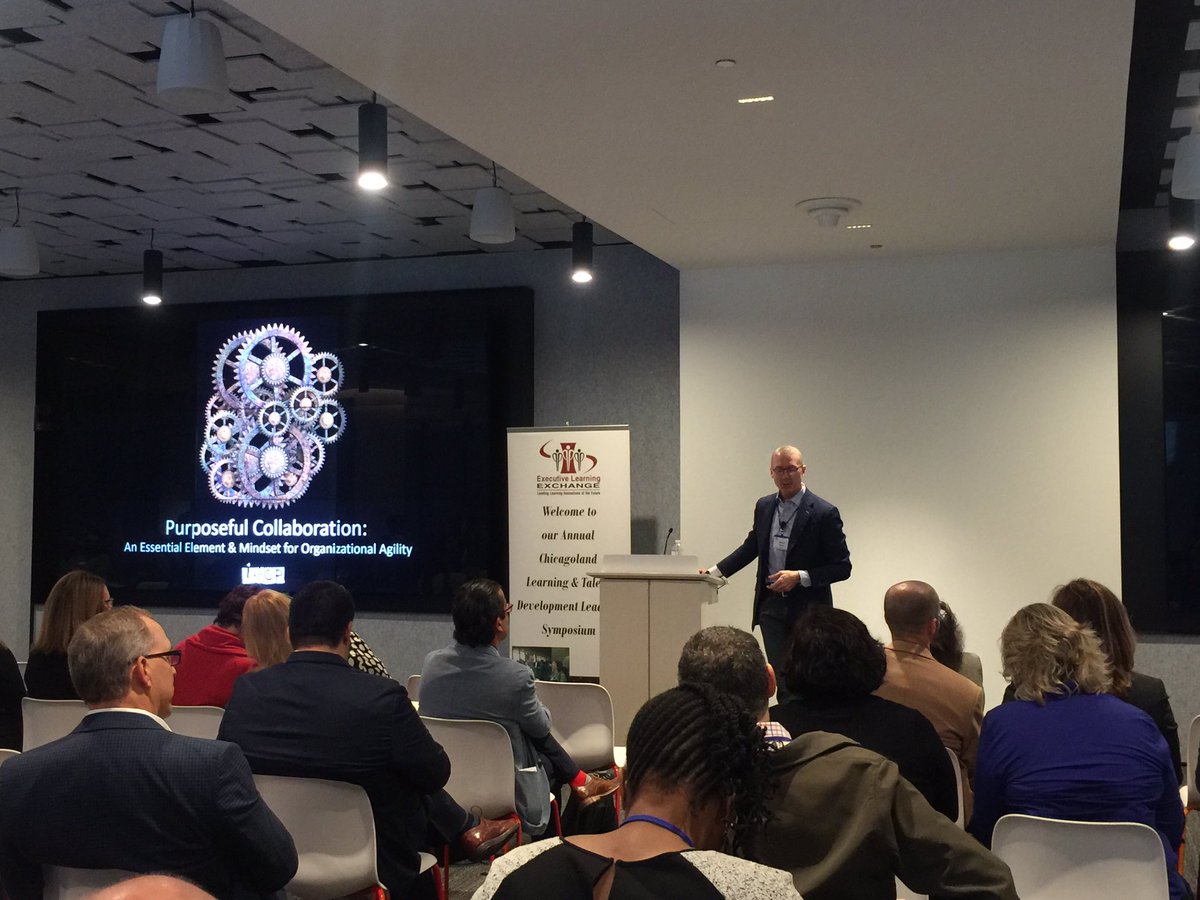 swernerdesign's tweet photo. @KevinWMartin presenting @i4cp collaboration research to #learningexecutive crowd at Hamburger University. #humancapital #ona https://t.co/IaLb2Ad5dM