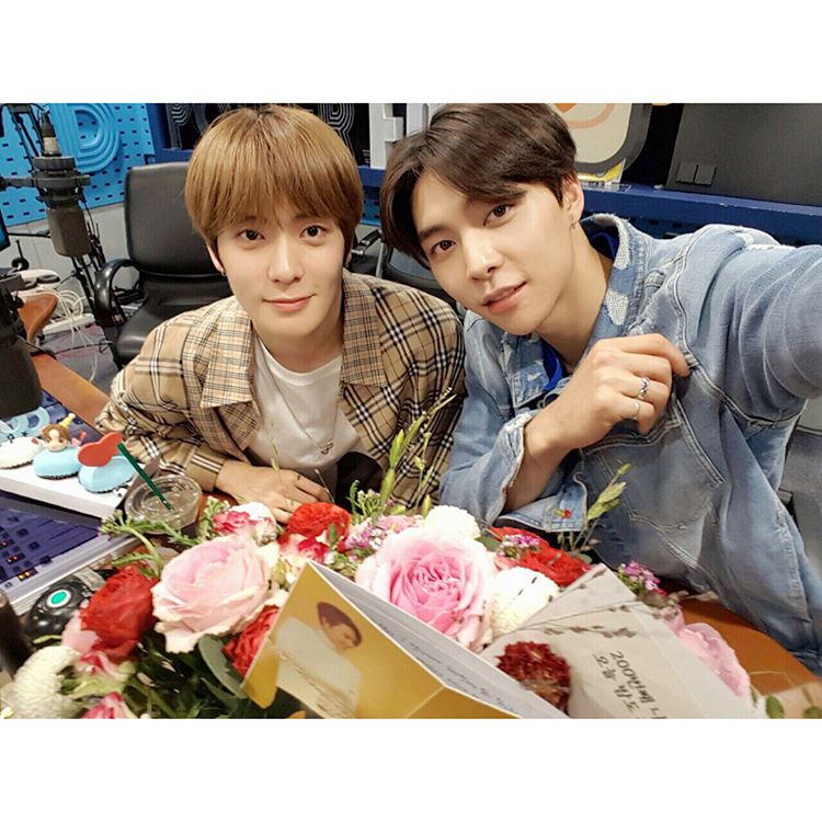 timeto_Jaehyun's tweet photo. 171005 엔나나그램 #재현 #윤오

https://t.co/x2Xh0E2M6I https://t.co/BVkW3mOVji