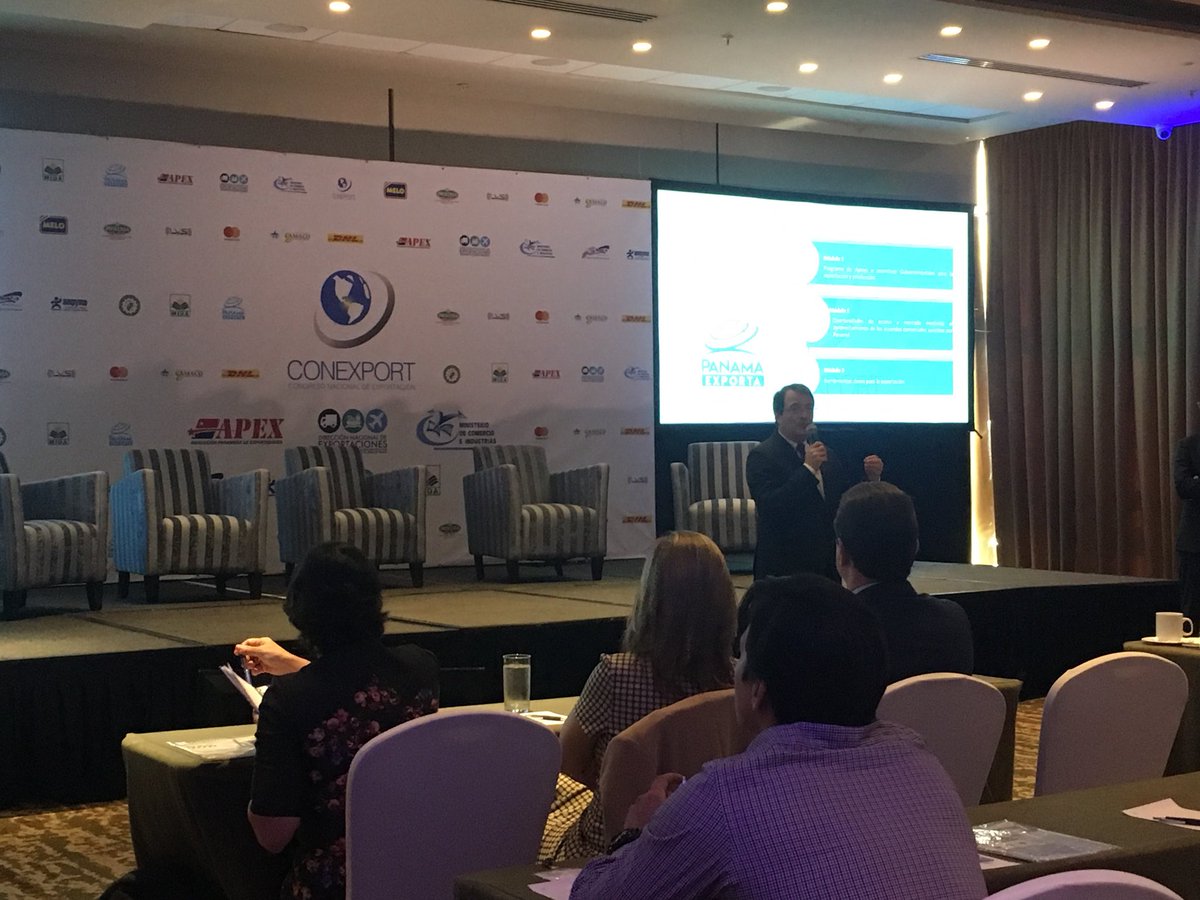 APEXPANAMA's tweet photo. Néstor Gonzales viceministro de @MICIPMA #CONEXPORT2018 https://t.co/qUAo924ya3