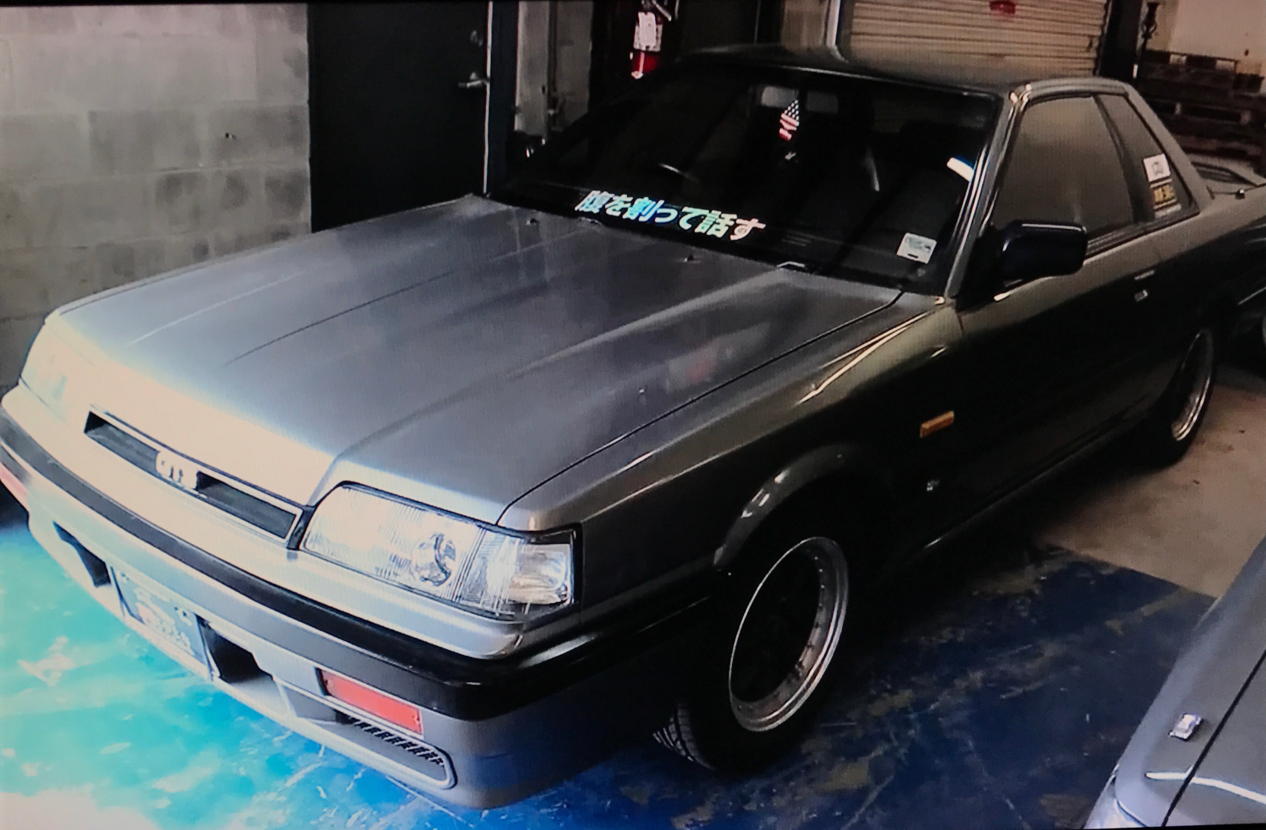 ツキノワグマ 日本車好きの外国人が雰囲気で日本語のステッカーを貼ってるのはよく見るけどこれは本当に意味が分からん T Co Rdjid11imd Twitter