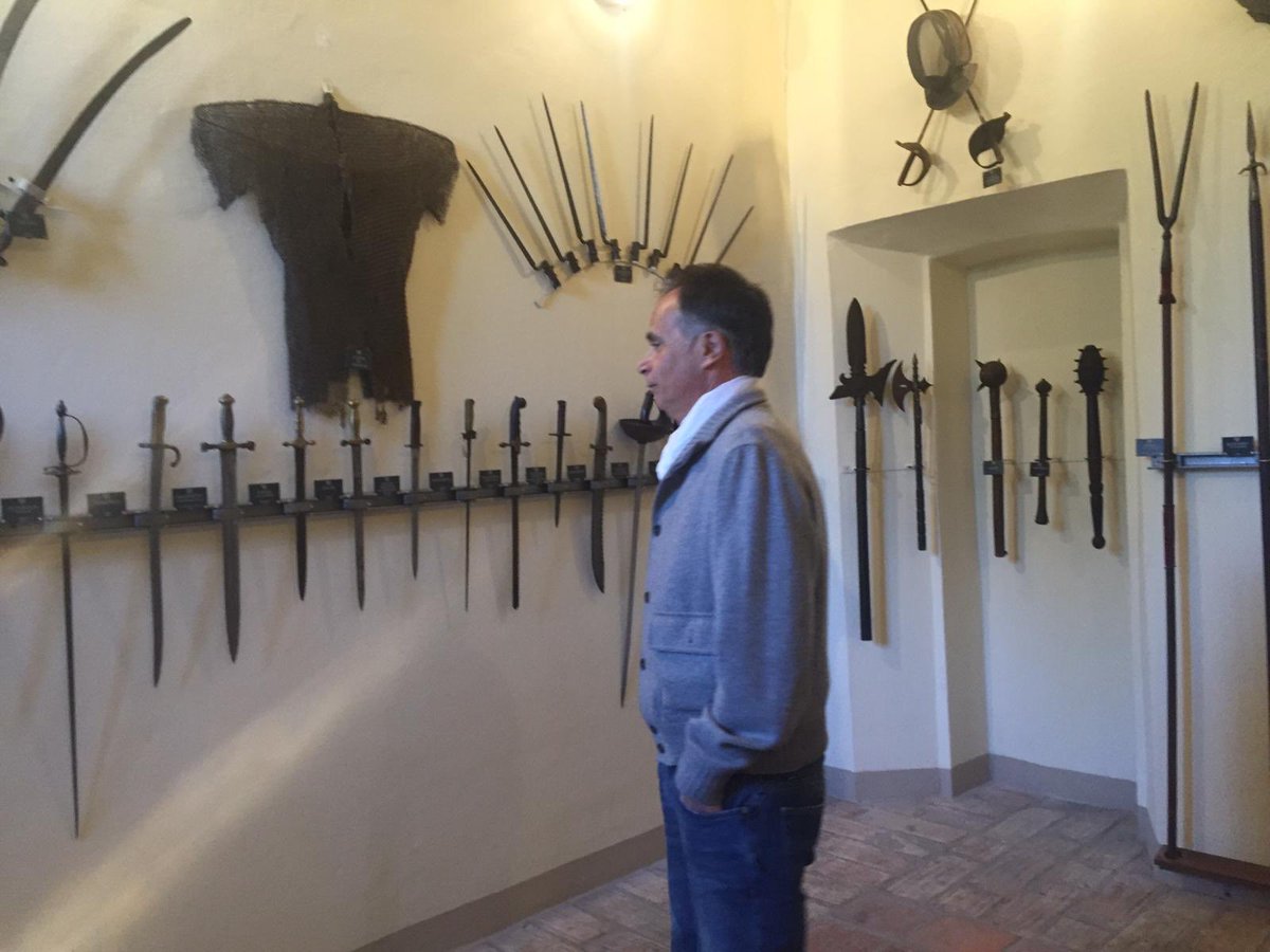 AcorsiniAndrea's tweet photo. In visita al Castello di #SanPietroinCerro, gioiello dei Castelli del Ducato di #Parma e #Piacenza con @fmfwrite @turismoER https://t.co/emEN89KMC9