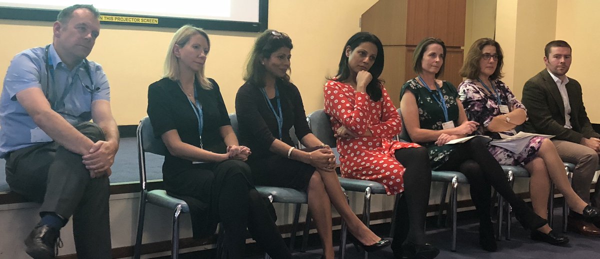 LNWH_NHS's tweet photo. Our speakers listen to a question from orthopaedic consultant Samantha on improving technology https://t.co/vGD0Stk12Q