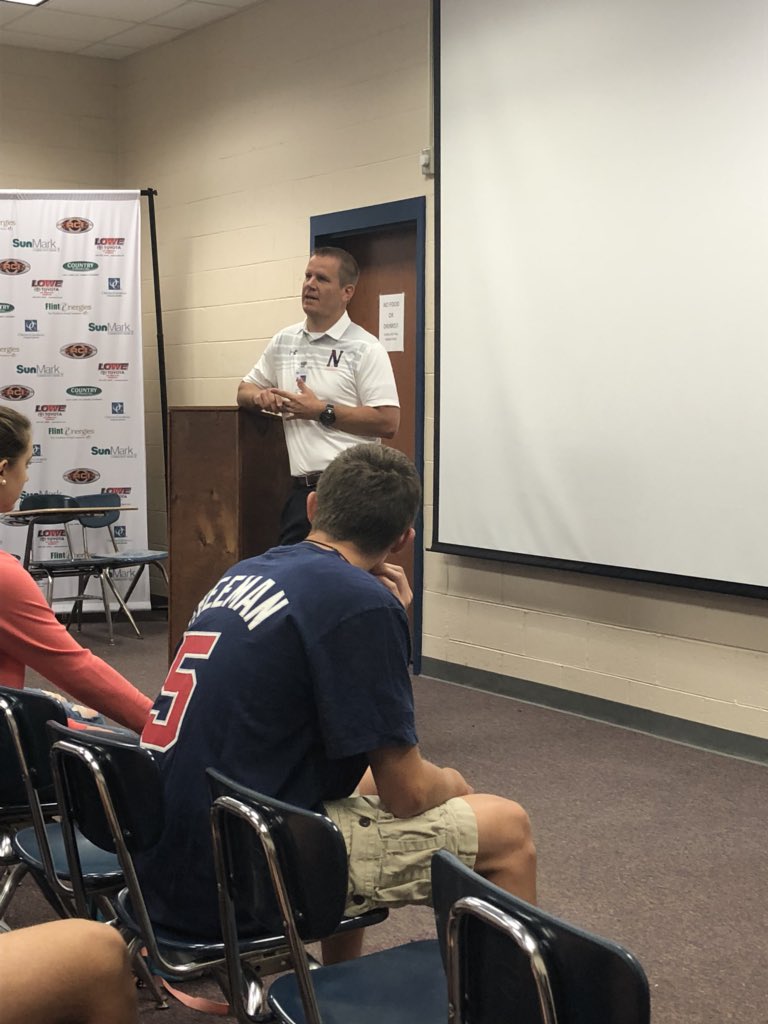 Huge thanks to @JodyDeanNHS for speaking this morning! It’s great to have someone leading our school that loves Jesus!!!