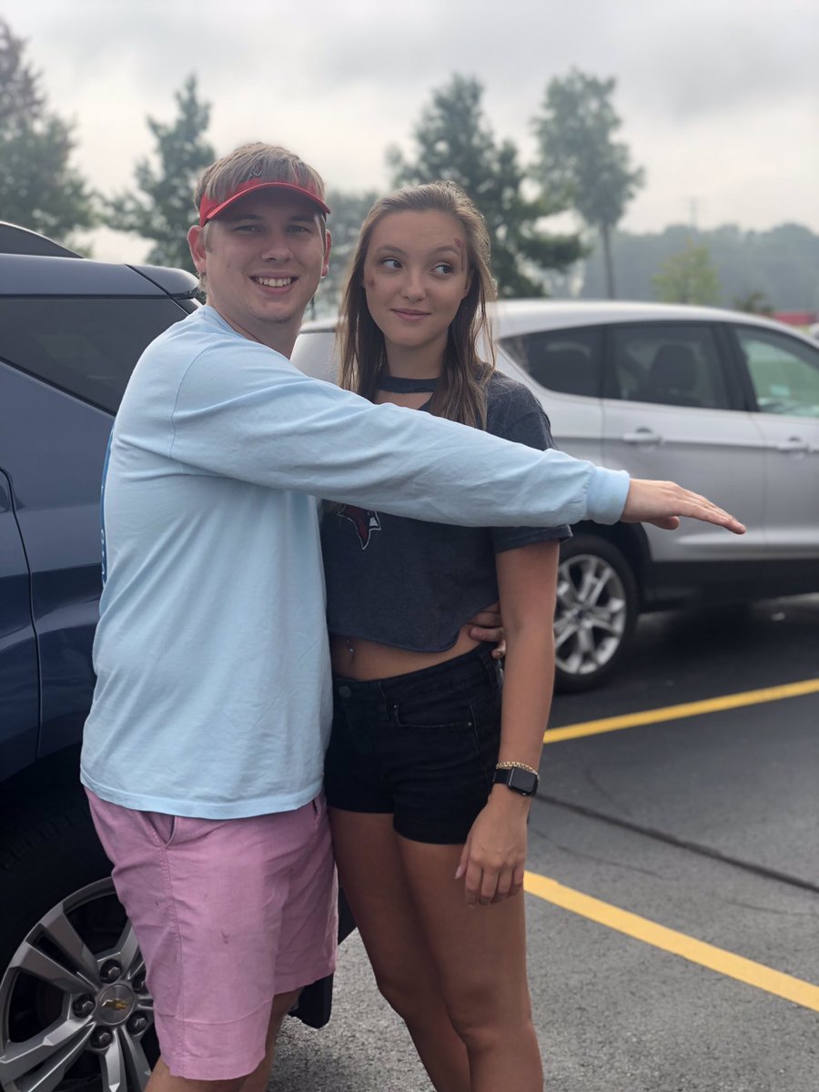 ChristianDField's tweet photo. Happy birthday babe.  You are now 20.  Also 9 states allow you to keep a brown bear as a pet https://t.co/Edq0UEOSEo