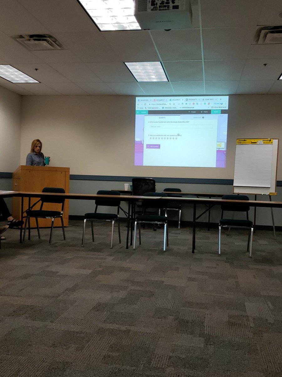 TxPanTechCon's tweet photo. #TPTC2018 Office 365 -- Marvelling at Lawanna Pulliam, who is a superhero! https://t.co/M7hxuStgHo