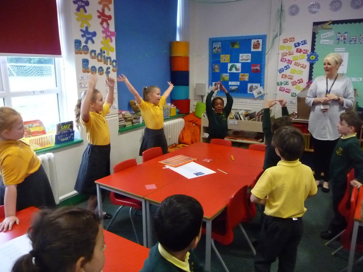 firsprimarysale's tweet image. #2LS Having great fun learning Aliens Stole My Underpants for National Poetry Day. #teamwork #poetryfun #actingitout