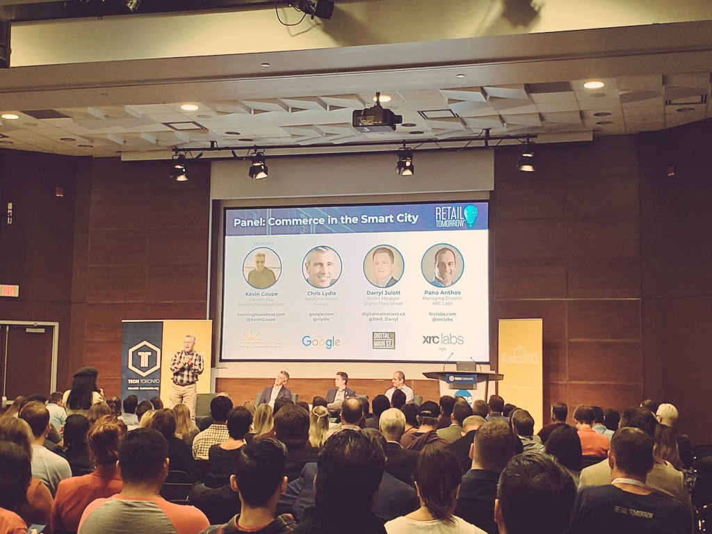 Building smart cities must be lazer focused on solving actual problems and avoid the pitfall of tech-first solutions. <a href="/clydle/">Clydle Vea</a> Retail Innovation <a href="/GoogleRetail/">Google Retail Team</a> &amp; Pano @xrclabs #smartcity #retailtech #toronto #RetailTO