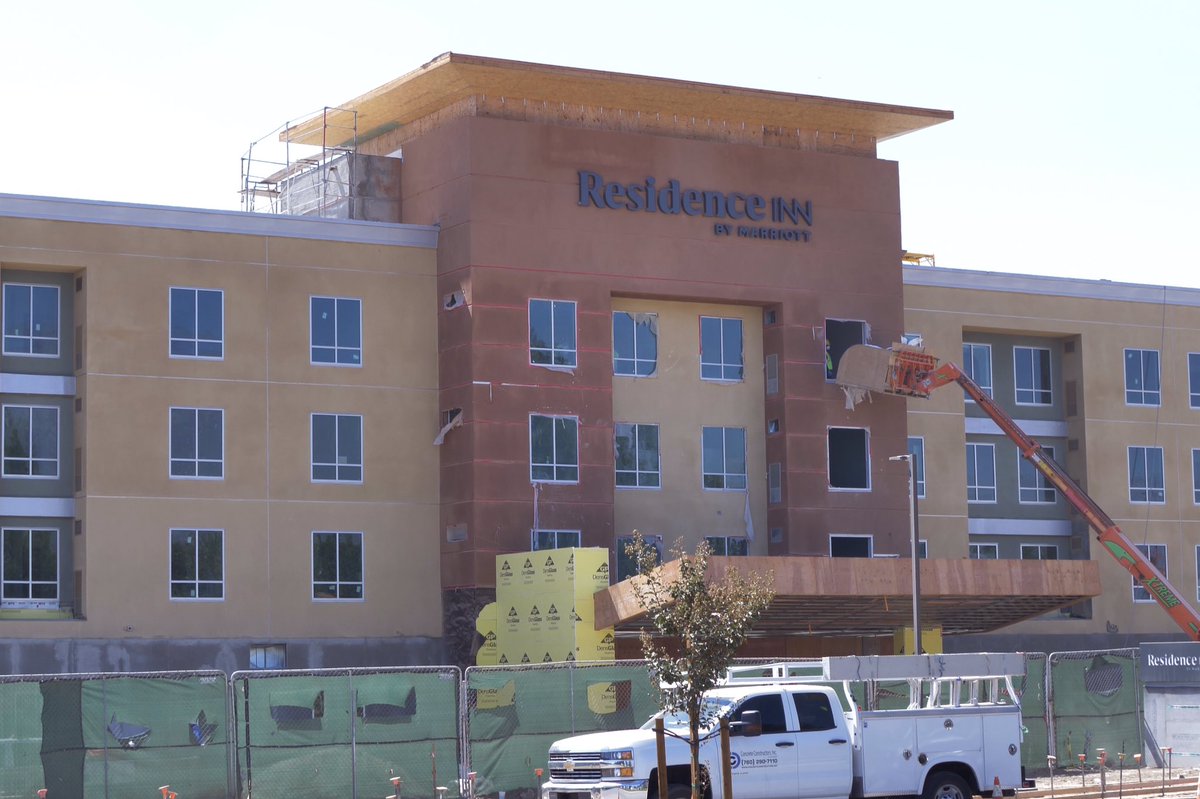 GlassFirst's tweet photo. We are turning the corner at the new Marriott in Rancho Cucamonga. Beautiful rooms, and a great location - this project has been fun. Stay tuned for the final product. #firstplaceglass https://t.co/BHeC8rUO7m