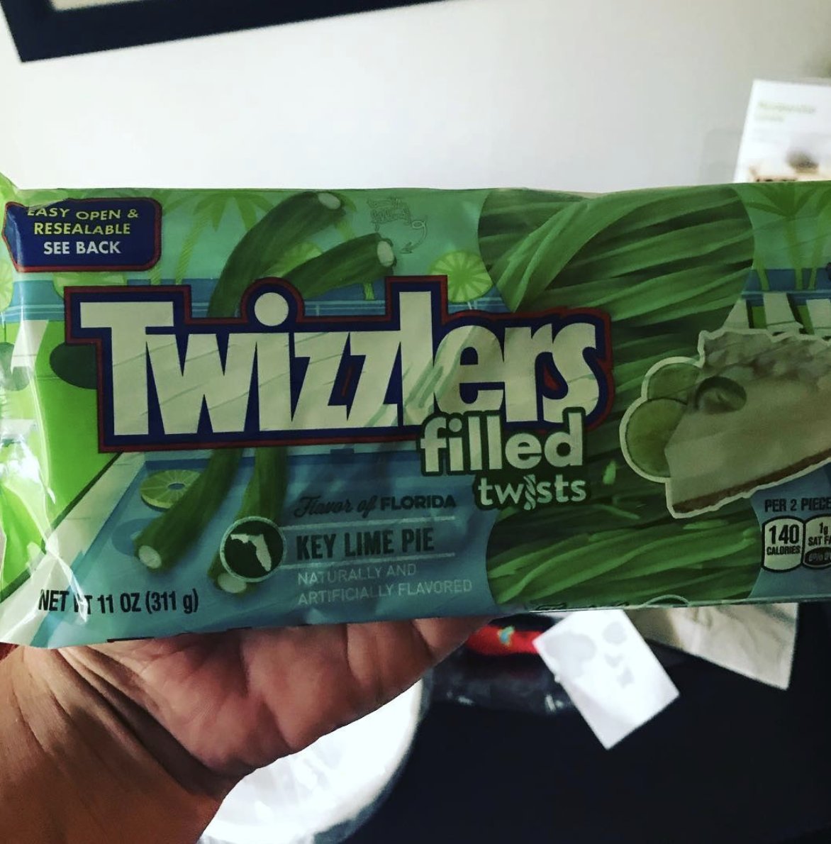 TimElliotLive's tweet image. Ran across these the other day in #nashville, just had to try them . I guess they're ok ...once you get past the smell and taste of play-dough . 😳 #tasteofflorida 😂😂